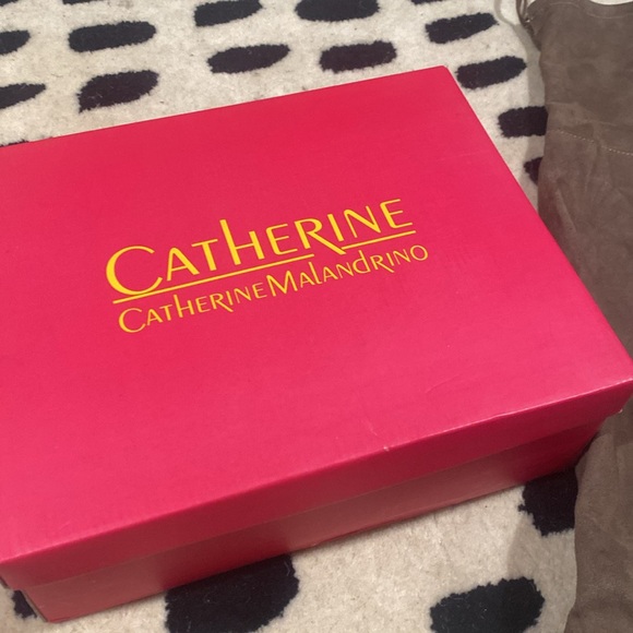 Catherine Malandrino Tie-Back Over the Knee Boots Taupe - Picture 3 of 12